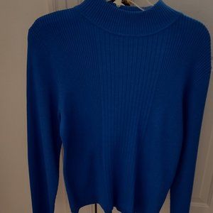 Ladies Josephine Chaus Sport Long-Sleeve Sweater